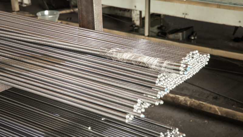 应该如何区分303和304不锈钢棒材