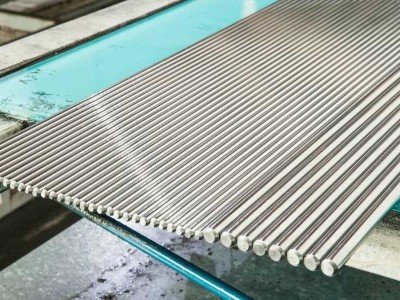 拼搏（中国）活塞杆对于原材料的要求