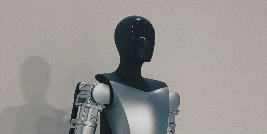 特斯拉 Optimus 用哪种不锈钢棒？人形机器人材质选型逻辑