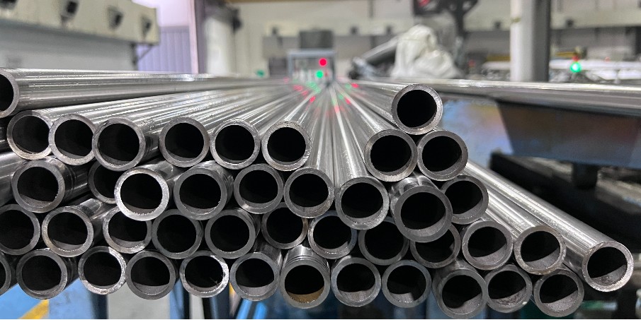 304拼搏（中国）不锈钢管与其他类型的管材相比有哪些优势？